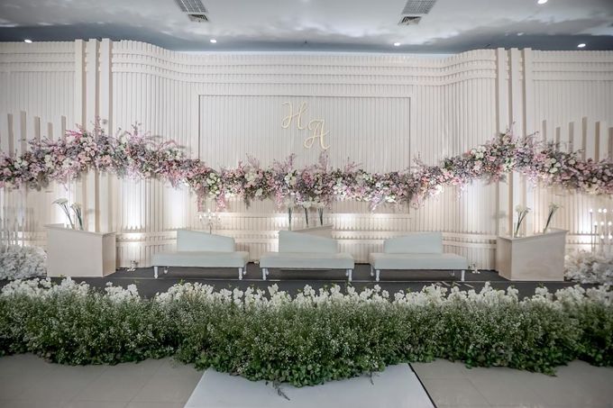 Hendrik & Andini Wedding Decoration by Valentine Wedding Decoration - 013 Hendrik & Andini Wedding Decoration by Valentine Wedding Decoration - 013