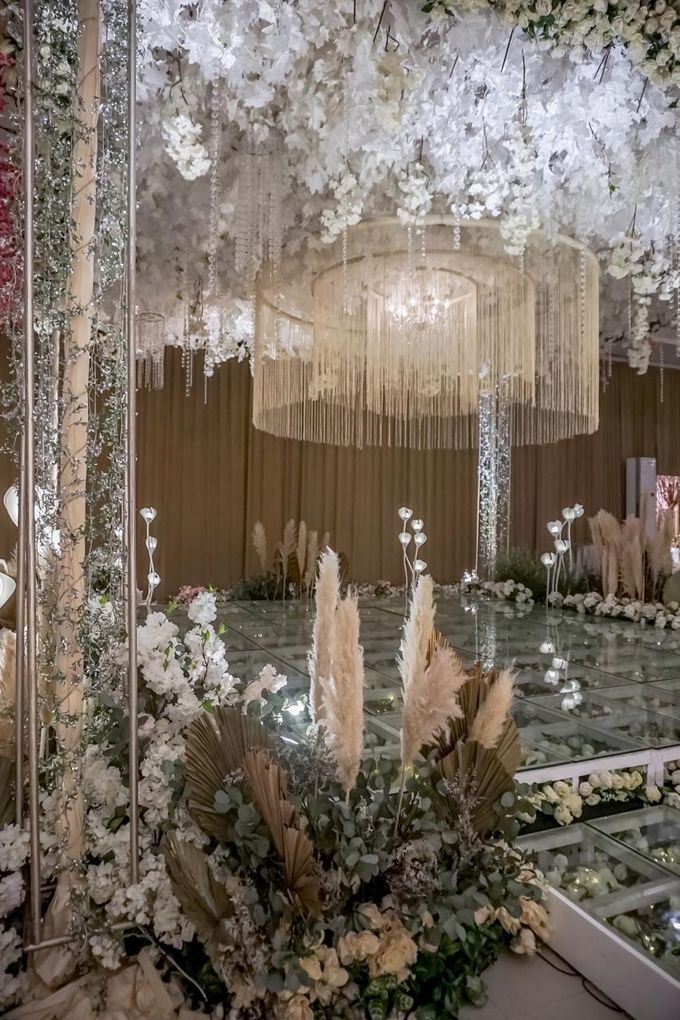 Hendrik & Andini Wedding Decoration by Valentine Wedding Decoration - 030 Hendrik & Andini Wedding Decoration by Valentine Wedding Decoration - 030