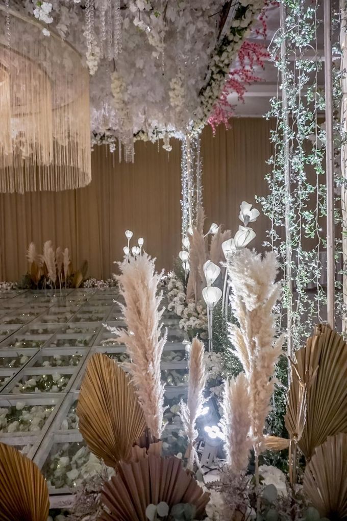 Hendrik & Andini Wedding Decoration by Valentine Wedding Decoration - 031 Hendrik & Andini Wedding Decoration by Valentine Wedding Decoration - 031