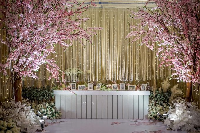 Hendrik & Andini Wedding Decoration by Valentine Wedding Decoration - 049 Hendrik & Andini Wedding Decoration by Valentine Wedding Decoration - 049