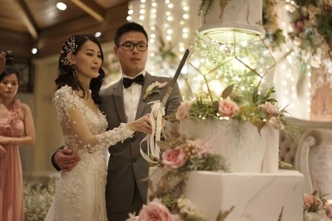 The Wedding of Putra & Marlene by Kayika Wedding Organizer - 015 The Wedding of Putra & Marlene by Kayika Wedding Organizer - 015