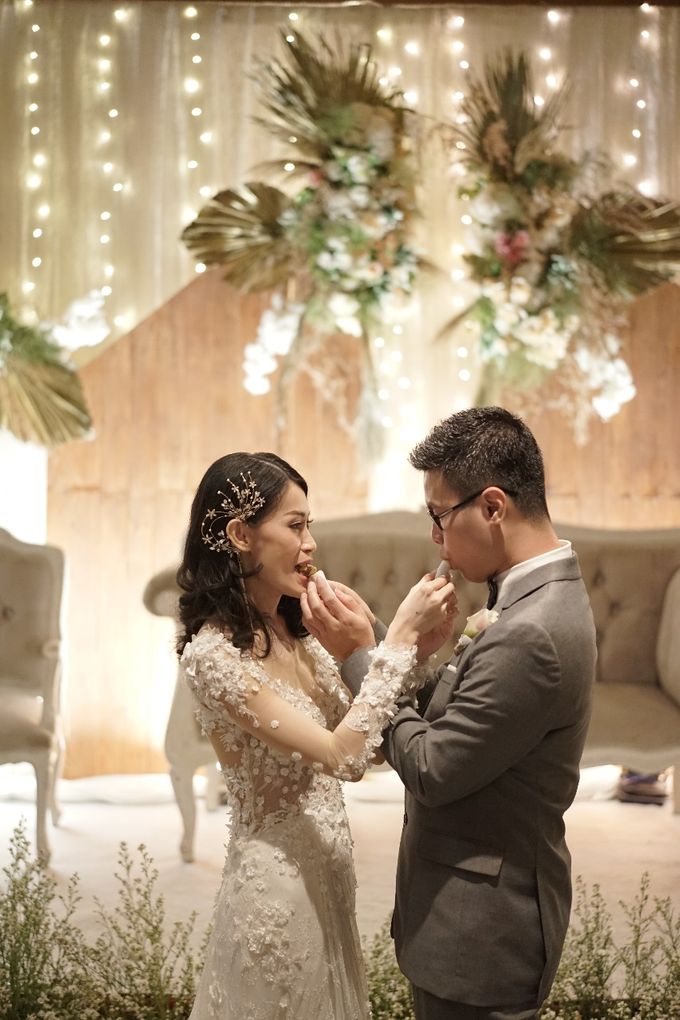 The Wedding of Putra & Marlene by Kayika Wedding Organizer - 016 The Wedding of Putra & Marlene by Kayika Wedding Organizer - 016