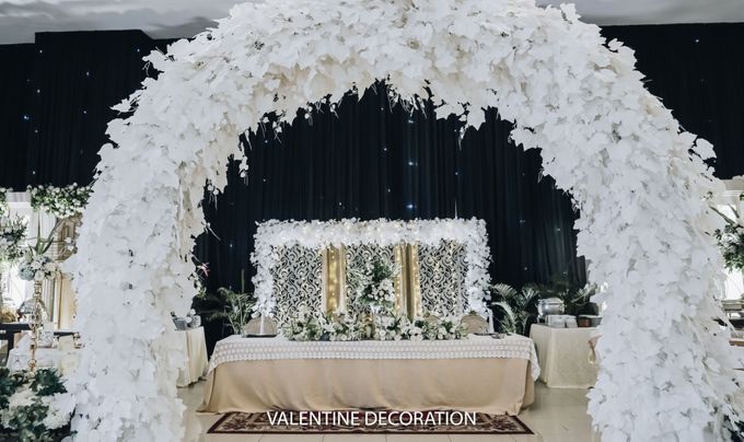 Adi & Veve Wedding Decoration at Graha Mekar Wangi by Valentine Wedding Decoration - 029