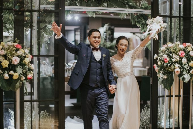 Intimate Wedding Syiki & Andhika at Suasana Restaurant by Warna Project - 008 Intimate Wedding Syiki & Andhika at Suasana Restaurant by Warna Project - 008
