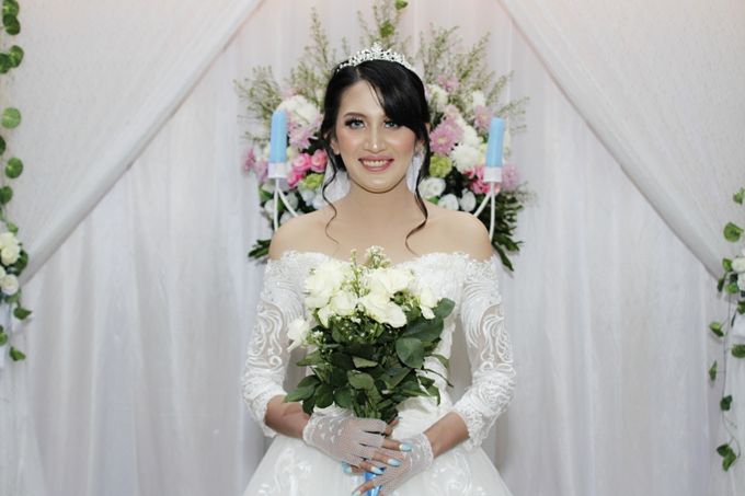 Wedding of Lia & Medwin by Veramustika MUA - 006