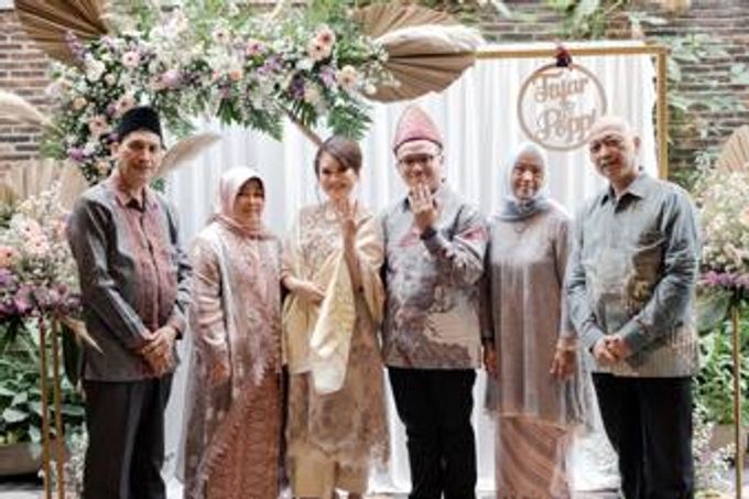 The Engagement of Fajar & Poppi by Kayu Kayu Restaurant - 009 The Engagement of Fajar & Poppi by Kayu Kayu Restaurant - 009