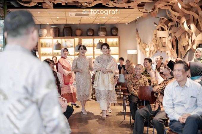 The Engagement of Fajar & Poppi by Kayu Kayu Restaurant - 017 The Engagement of Fajar & Poppi by Kayu Kayu Restaurant - 017