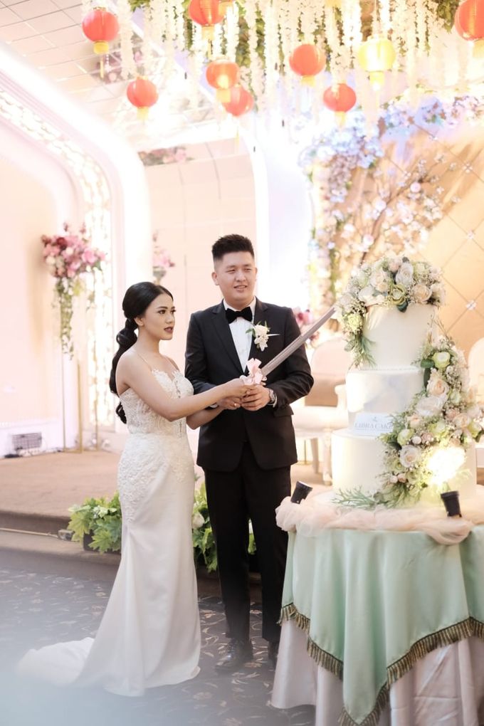 The Wedding of Kevin Dian Riani And Friends Bridestory