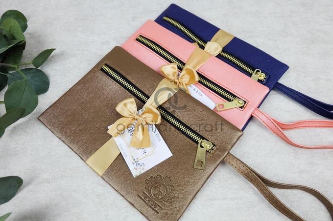 dakota pouch packaging ribbon for ayu & erick by Gemilang Craft - 001