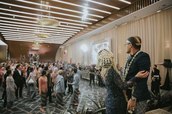 RESEPSI ADAT JAWA PUTTY & FICKRI by Dwi Tunggal Citra Catering - 001 RESEPSI ADAT JAWA PUTTY & FICKRI by Dwi Tunggal Citra Catering - 001