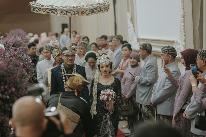 RESEPSI ADAT JAWA PUTTY & FICKRI by Dwi Tunggal Citra Catering - 004 RESEPSI ADAT JAWA PUTTY & FICKRI by Dwi Tunggal Citra Catering - 004