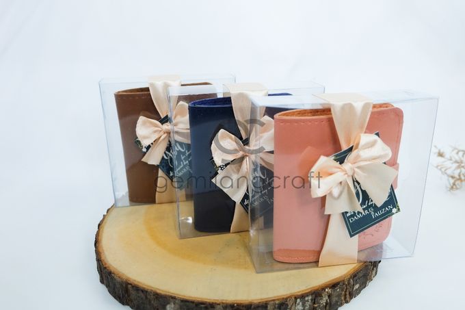 b-wallet packaging mika ribbon for damaris & fauzan by Gemilang Craft - 001 b-wallet packaging mika ribbon for damaris & fauzan by Gemilang Craft - 001