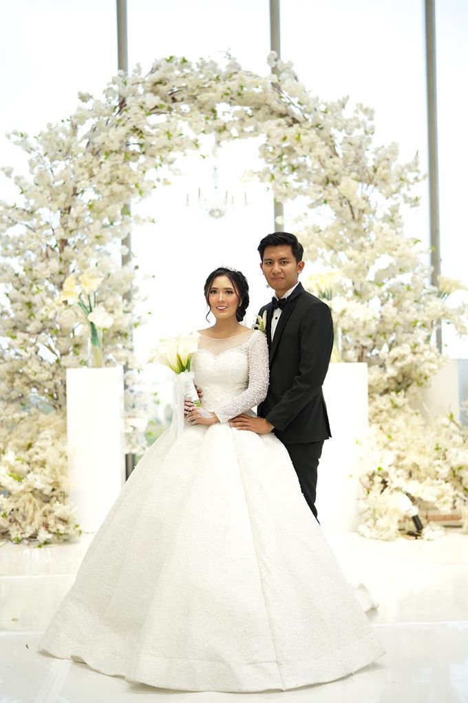 Veby & Banial Wedding Decoration at Intercontinental Wedding Hall by Belle Mariee Bridal - 045 Veby & Banial Wedding Decoration at Intercontinental Wedding Hall by Belle Mariee Bridal - 045