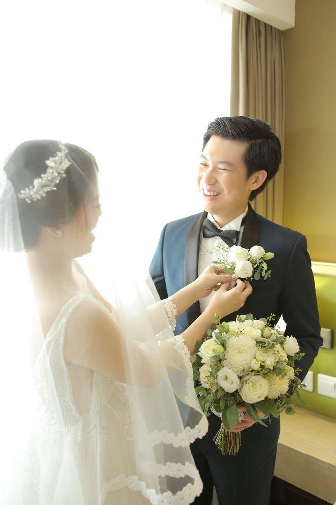 Angela & Willy Wedding at eL Hotel Royale Jakarta by Jesblossom House Of Flower - 011 Angela & Willy Wedding at eL Hotel Royale Jakarta by Jesblossom House Of Flower - 011