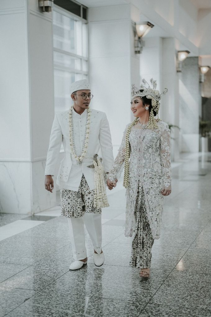 The Wedding of Rizki dan Melisa by Menara Mandiri by IKK Wedding (ex. Plaza Bapindo) - 007 The Wedding of Rizki dan Melisa by Menara Mandiri by IKK Wedding (ex. Plaza Bapindo) - 007