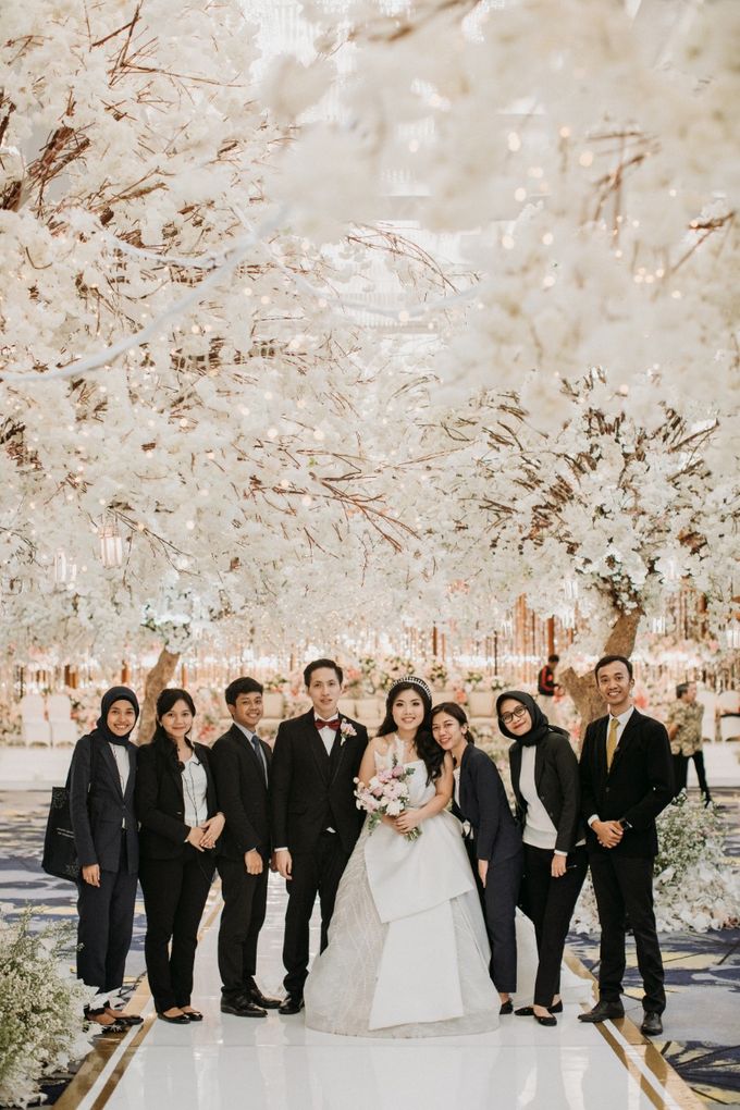 INTERNATIONAL WEDDING OF ANDRYAN & CALANDRA by Skenoo Hall Emporium Pluit by IKK Wedding - 004 INTERNATIONAL WEDDING OF ANDRYAN & CALANDRA by Skenoo Hall Emporium Pluit by IKK Wedding - 004