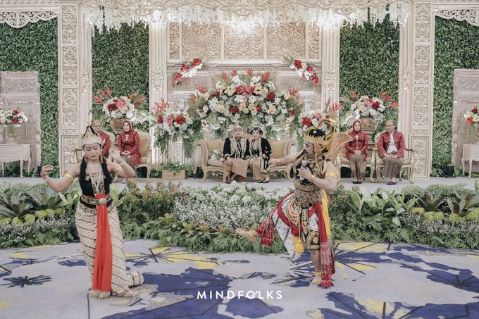 Javanese Wedding of Fika & Naka by Menara Mandiri by IKK Wedding (ex. Plaza Bapindo) - 009 Javanese Wedding of Fika & Naka by Menara Mandiri by IKK Wedding (ex. Plaza Bapindo) - 009