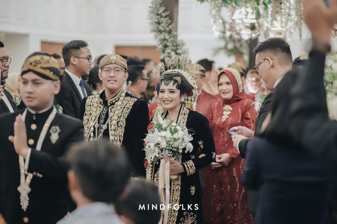 Javanese Wedding of Fika & Naka by Menara Mandiri by IKK Wedding (ex. Plaza Bapindo) - 011 Javanese Wedding of Fika & Naka by Menara Mandiri by IKK Wedding (ex. Plaza Bapindo) - 011