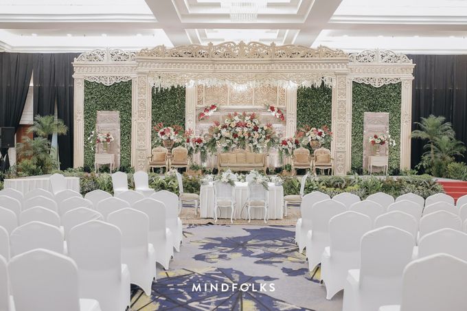 Javanese Wedding of Fika & Naka by Menara Mandiri by IKK Wedding (ex. Plaza Bapindo) - 006 Javanese Wedding of Fika & Naka by Menara Mandiri by IKK Wedding (ex. Plaza Bapindo) - 006
