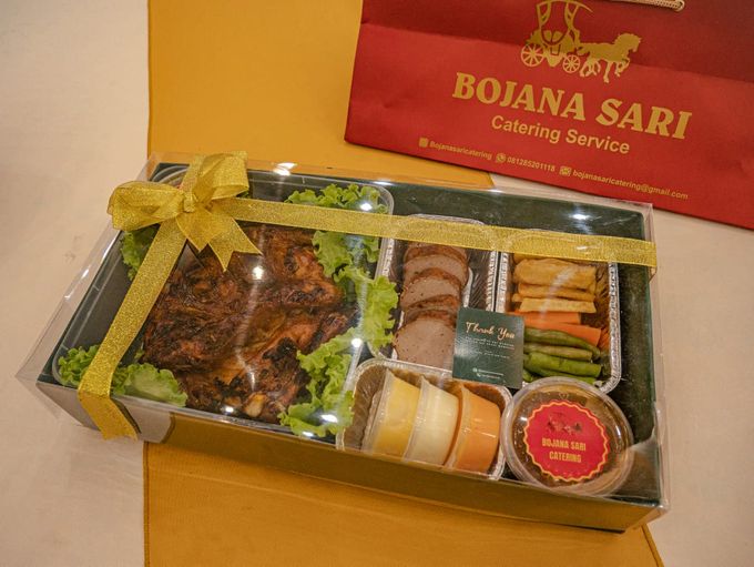 Exclusive Hampers by Bojana Sari Catering - 002 Exclusive Hampers by Bojana Sari Catering - 002