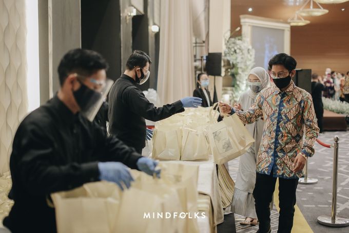 New Normal Hampers Wedding by IKK Wedding Indonesia by Menara Mandiri by IKK Wedding (ex. Plaza Bapindo) - 006 New Normal Hampers Wedding by IKK Wedding Indonesia by Menara Mandiri by IKK Wedding (ex. Plaza Bapindo) - 006