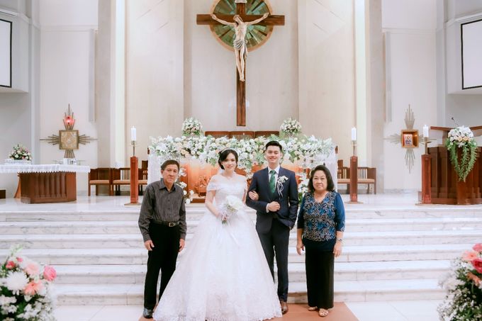 Menara Mandiri - Holy Matrimony Of Gio & Yoshi by IKK Wedding Venue - 007 Menara Mandiri - Holy Matrimony Of Gio & Yoshi by IKK Wedding Venue - 007