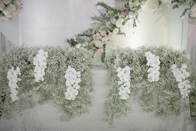 Garry & Paramitha Holly Matrimony Decoration at Setiabudhi Kids Center, Bandung by Valentine Wedding Decoration - 003