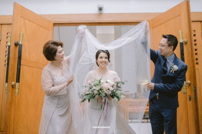 Reinard & Astrid Wedding Day by Mosandy Esenway management - 026