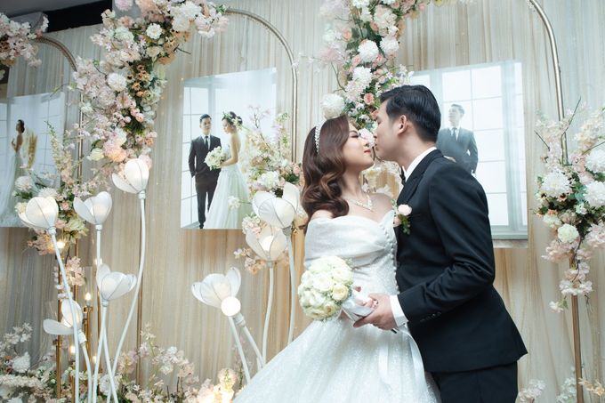 WEDDING JOHENDRI & LINDA by Alegria Enterprise Indonesia - 001 WEDDING JOHENDRI & LINDA by Alegria Enterprise Indonesia - 001