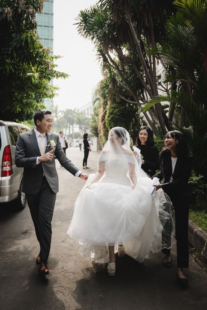 Holy Matrimony IKK Wedding Planner by Menara Mandiri by IKK Wedding - 001 Holy Matrimony IKK Wedding Planner by Menara Mandiri by IKK Wedding - 001