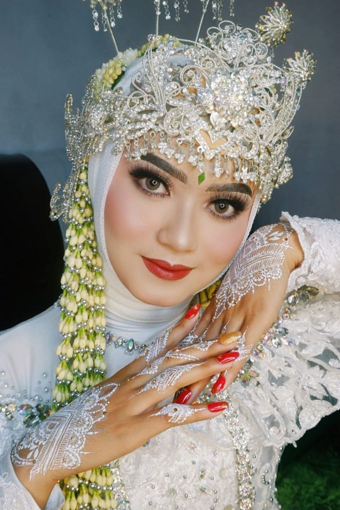 Make Up By Mulyani Make Up Artist by Mulyani Make Up Artist - 013