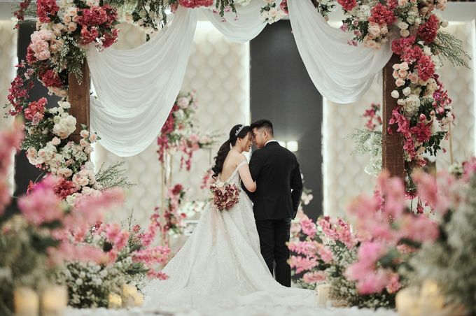 Wedding of Joshua & Olivia by Menara Mandiri by IKK Wedding - 001 Wedding of Joshua & Olivia by Menara Mandiri by IKK Wedding - 001