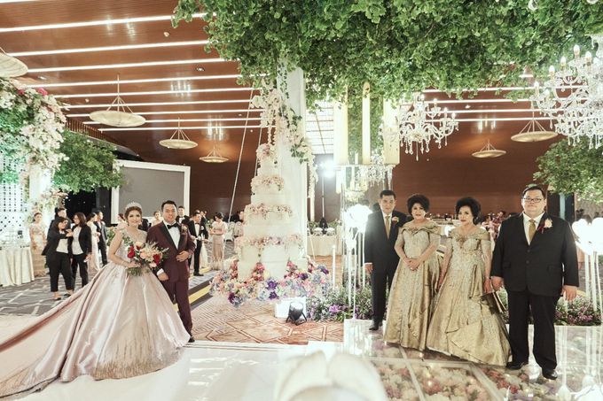 Wedding of Ronald & Ana by Menara Mandiri by IKK Wedding - 001 Wedding of Ronald & Ana by Menara Mandiri by IKK Wedding - 001