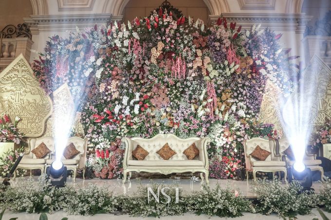 The Wedding Of Nanda & Rahmat by NST DECORATION - 005