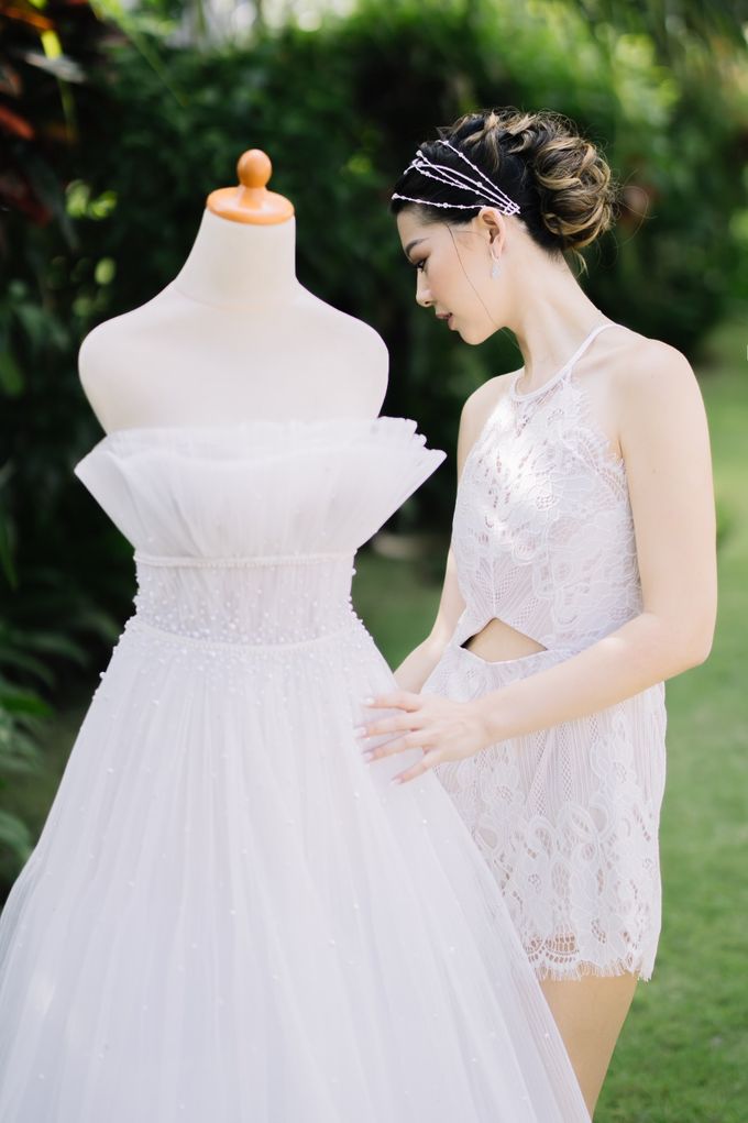 the-wedding-of-indiana-angeline-by-the-right-two-bridestory