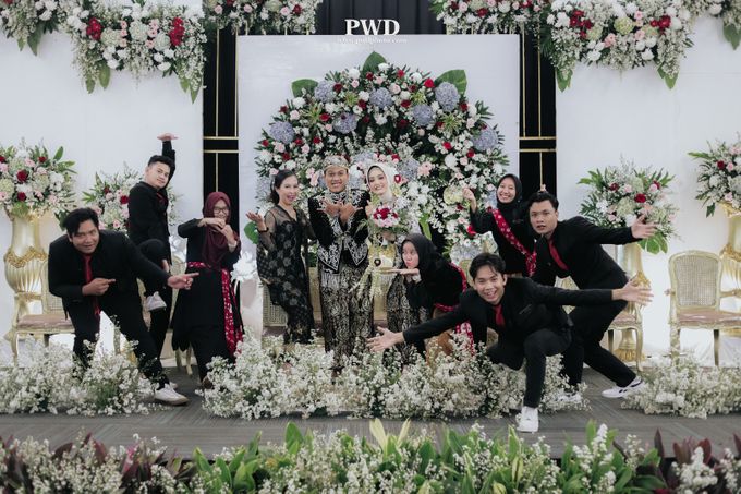 Wedding Organizer Crew On The Day by Halona Organizer - 013 Wedding Organizer Crew On The Day by Halona Organizer - 013