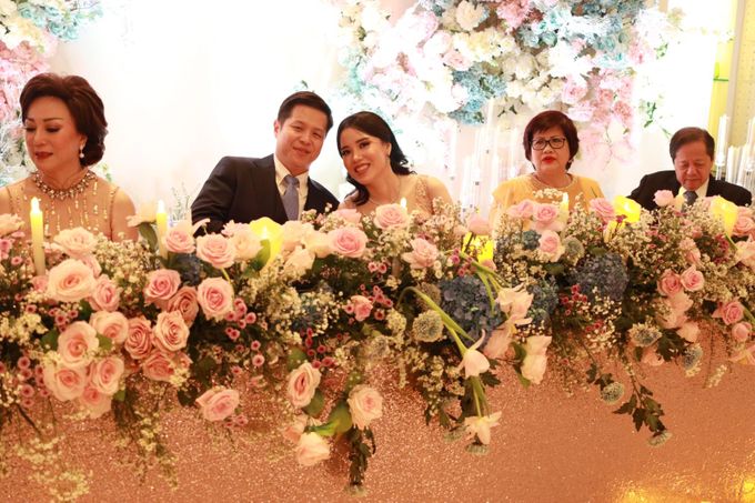 Jazz Wedding band at Engagement Palm Court Four Seasons Jakarta - By Double V Entertainment by Vica Decoration - 014 Jazz Wedding band at Engagement Palm Court Four Seasons Jakarta - By Double V Entertainment by Vica Decoration - 014