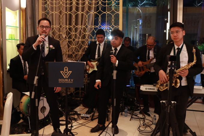 Jazz Wedding band at Engagement Palm Court Four Seasons Jakarta - By Double V Entertainment by Vica Decoration - 015 Jazz Wedding band at Engagement Palm Court Four Seasons Jakarta - By Double V Entertainment by Vica Decoration - 015