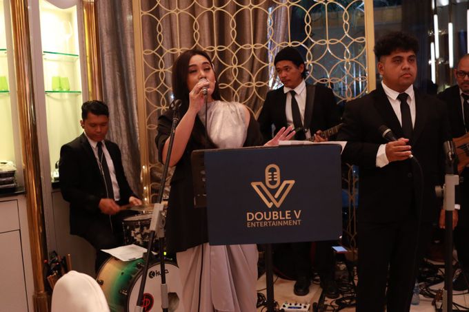 Jazz Wedding band at Engagement Palm Court Four Seasons Jakarta - By Double V Entertainment by Vica Decoration - 018 Jazz Wedding band at Engagement Palm Court Four Seasons Jakarta - By Double V Entertainment by Vica Decoration - 018