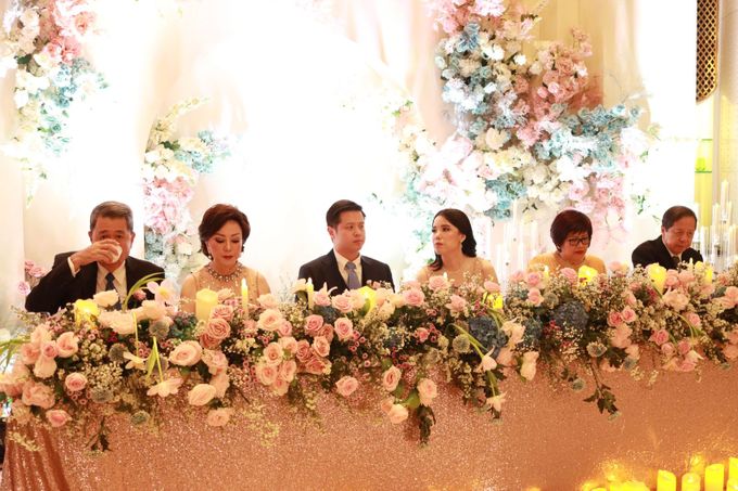 Jazz Wedding band at Engagement Palm Court Four Seasons Jakarta - By Double V Entertainment by Vica Decoration - 027 Jazz Wedding band at Engagement Palm Court Four Seasons Jakarta - By Double V Entertainment by Vica Decoration - 027