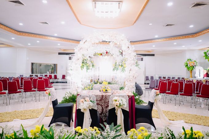 Dea & Dito by Tiga Dara Catering & Wedding Organizer - 001 Dea & Dito by Tiga Dara Catering & Wedding Organizer - 001