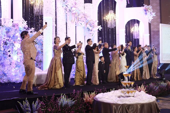 Anthony Stevven MC Wedding at Ballroom resinda Karawang by Wonderful Decoration - 027