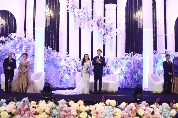 Anthony Stevven MC Wedding at Ballroom resinda Karawang by Wonderful Decoration - 030
