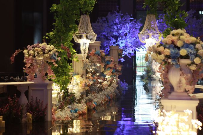 Anthony Stevven MC Wedding at Ballroom resinda Karawang by Wonderful Decoration - 048