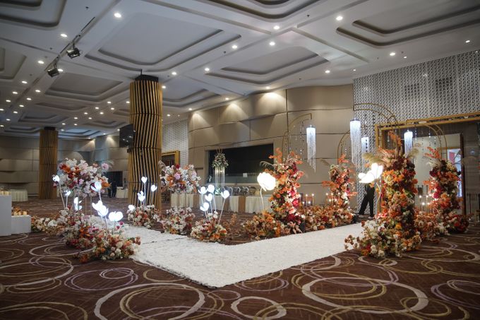 THE WEDDING OF RISWANDY GUNAWAN & CELOSIA LUKMAN by Ohana Enterprise - 028 THE WEDDING OF RISWANDY GUNAWAN & CELOSIA LUKMAN by Ohana Enterprise - 028