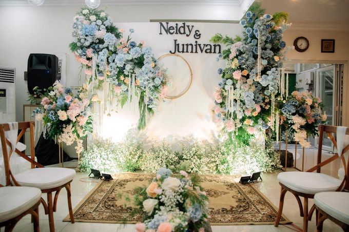 The Engagement of Neidy & Junivan #engagementphoto #tunanganjakarta by KAMALA WEDDINGS - 002