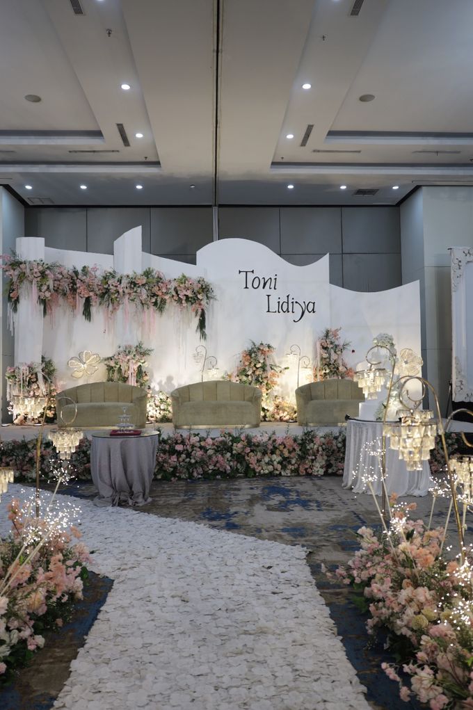 THE WEDDING OF TONI WILLIANDI & LIDIYA by Ohana Enterprise - 009