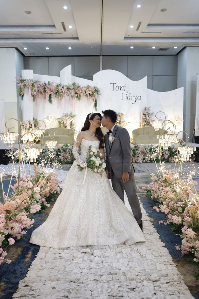 THE WEDDING OF TONI WILLIANDI & LIDIYA by Ohana Enterprise - 013