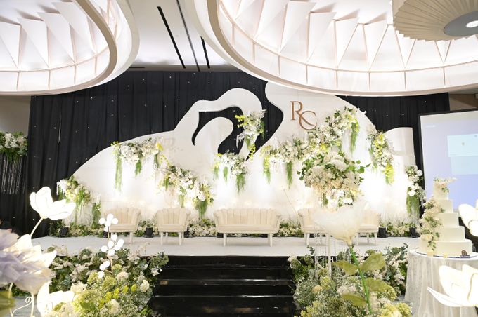 THE WEDDING OF RICKY SEPTI ANDRI & GLORIA GIA CINTA KIRANNY by Vivere Hotel & Resorts - 016