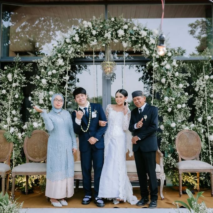 Angel & Angga Wedding outdoor Decoration @Gemintang Sawangan Depok by Rosepetal Backdrop - 002